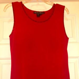 Sleeveless tank